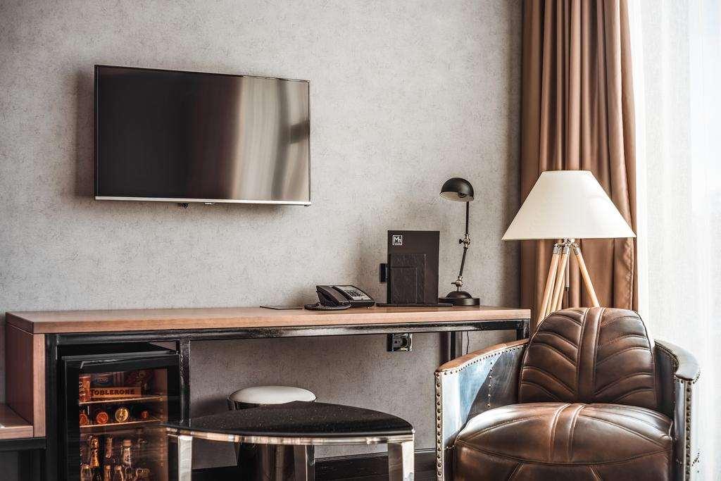 M1 Club Hotel